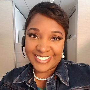 Meet your Posher, Renee